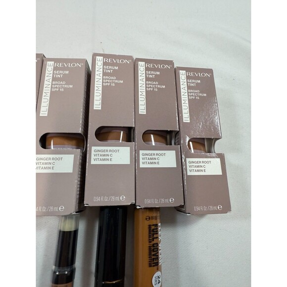Lot of 9 Revlon Illuminance Mixed Lot Makeup New - Picture 3 of 4